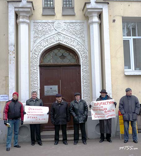 У Дома Асадуллаева 06.12.09