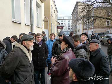 У Дома Асадуллаева 22.11.09 Рафкат Галимов