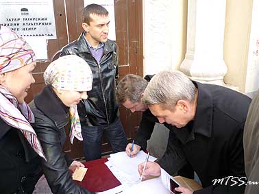 У Дома Асадуллаева 22.11.09