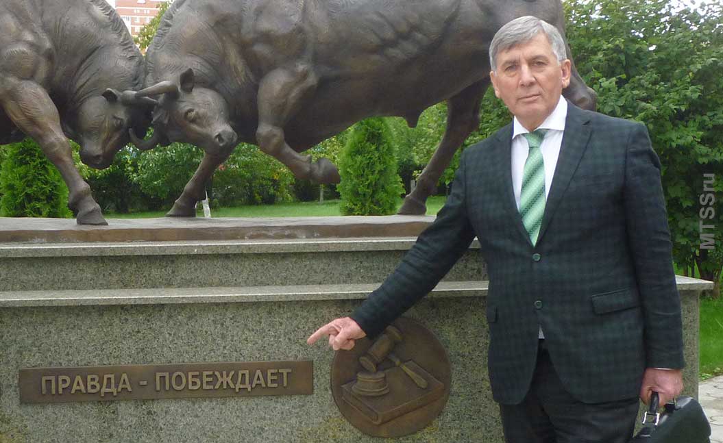 ДАГИР ХАСАВОВ