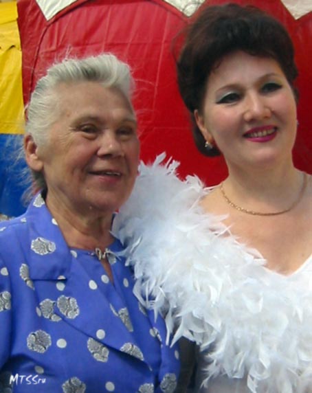 Sajra Velşakova häm Zilja Sungatullina - Сайра Вельшакова и Зиля Сунгатуллина